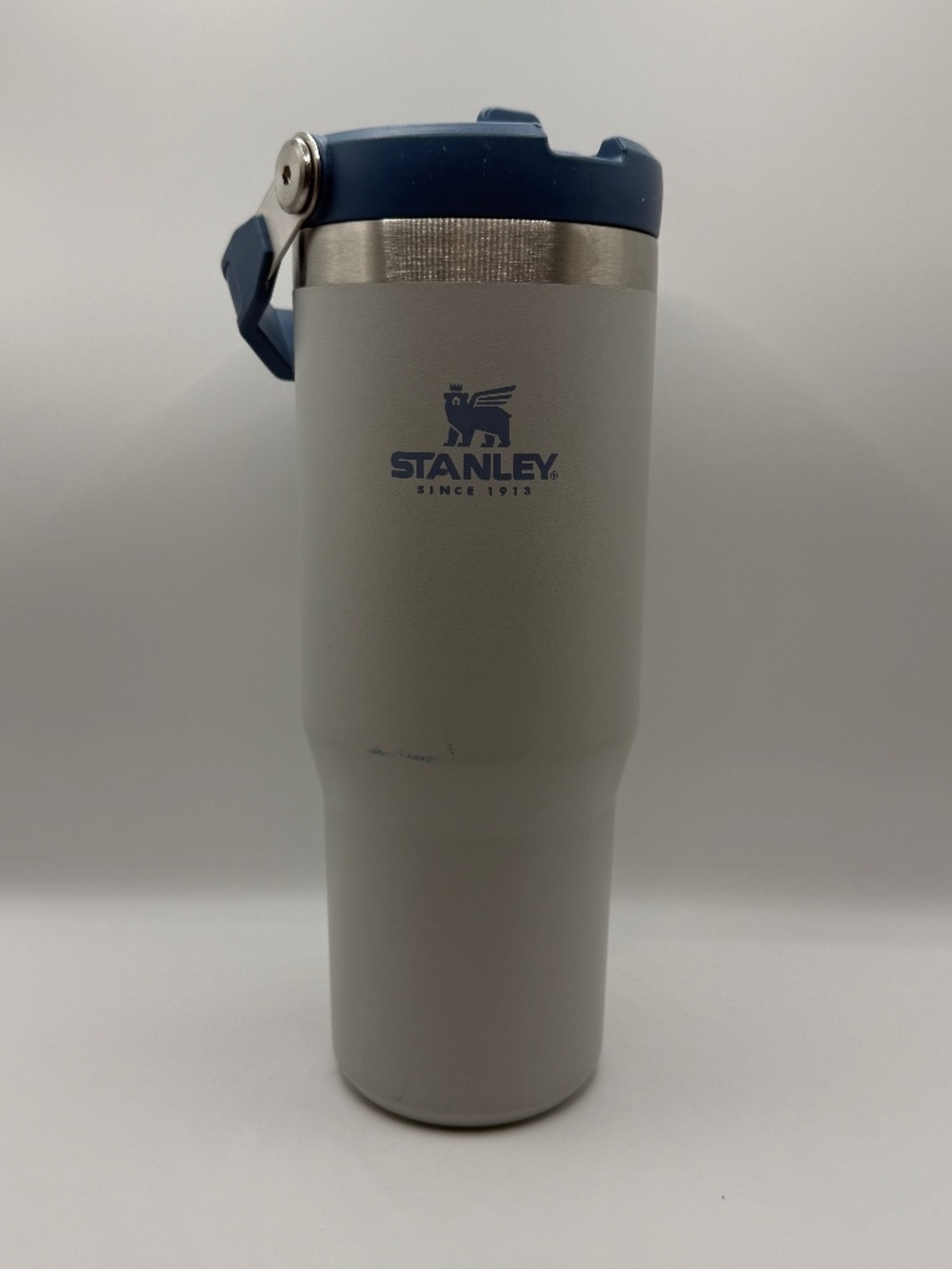 Stanley IceFlow Flip Straw Tumbler 30oz Fog Gray Blue Handle